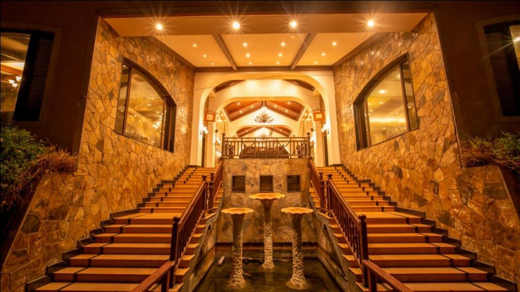 Ocean Spray Hotel Kalapettai ภายนอก รูปภาพ